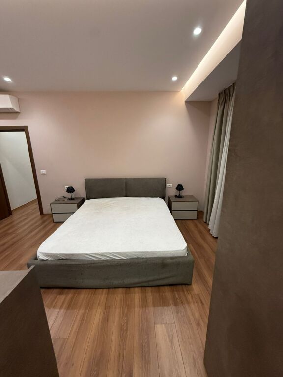 Affitto | Apartament 2 + 1 | Farmacia 10 | 700 €/mese