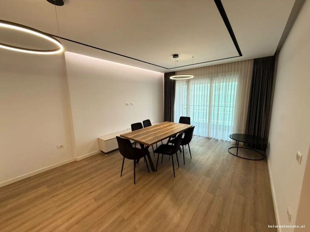 Apartament Me Qera 3+1 Tek Komuna e Parisit ( ID B230219) Tirane