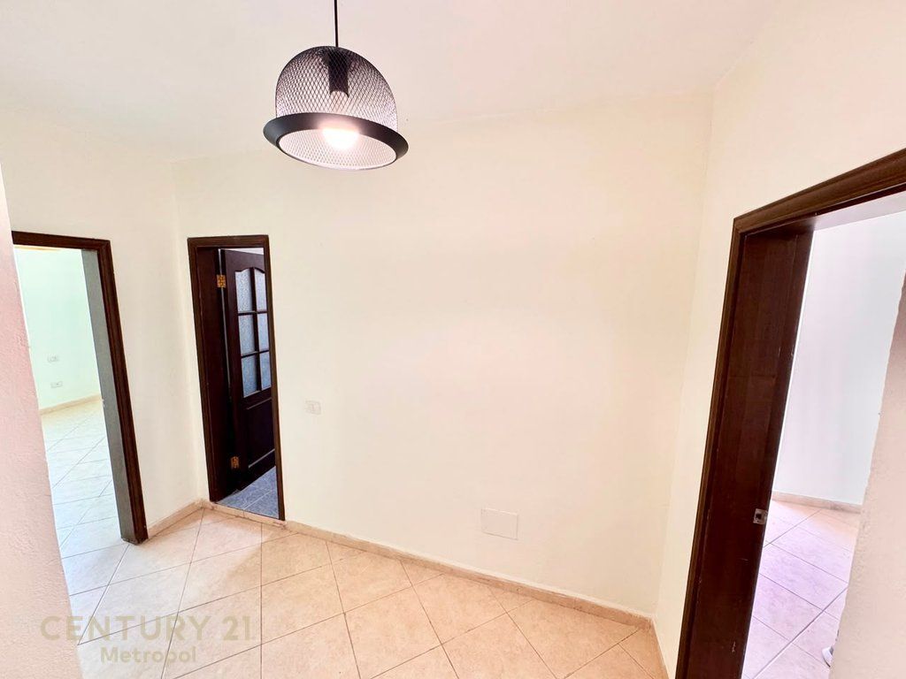 GOLEM, SHITET APARTAMENT 1+1 PRANE HOTEL EPIDAM !