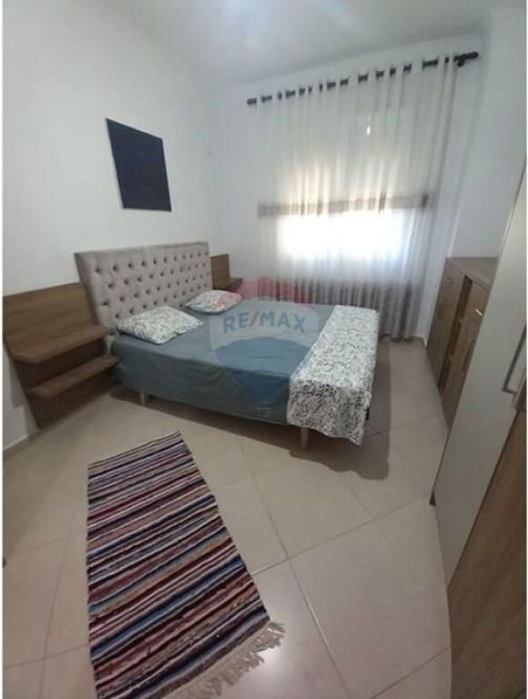 Apartment - For Rent - Linzë, Tirana