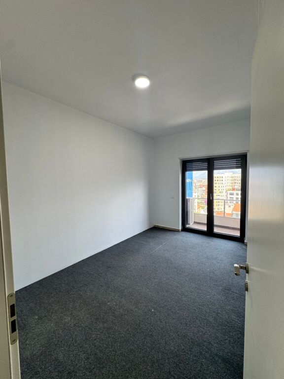 Rent, Office Space, Blackbird