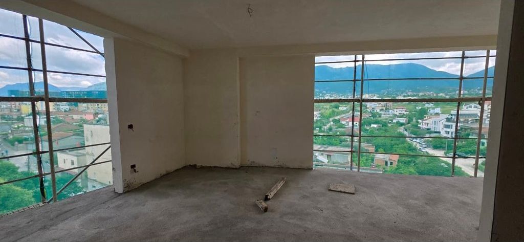 Apartament 1+1 për shitje – Ali Demi, Tiranë!!! 111,000 euro