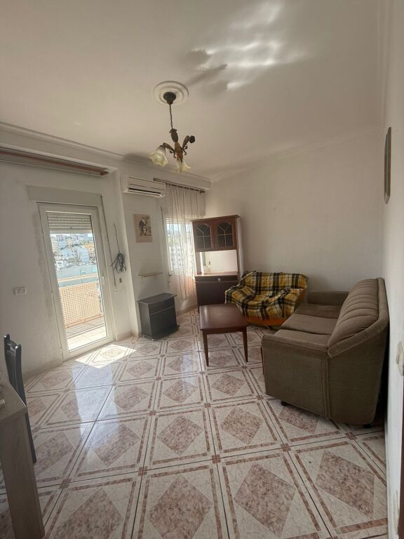 Apartament 1+1 me qira