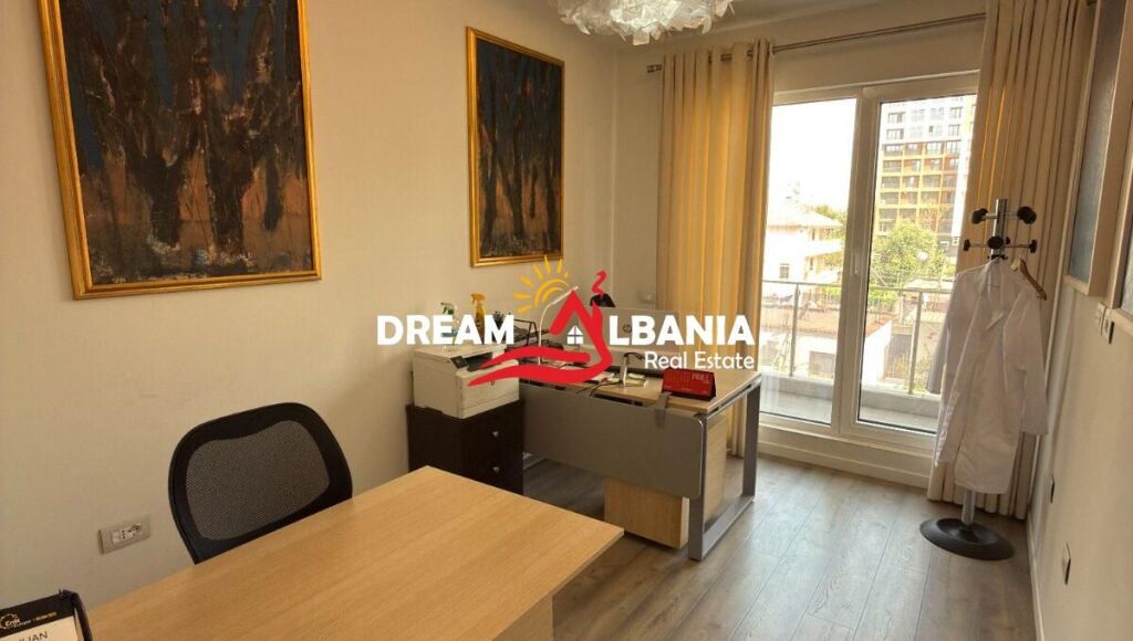 In affitto Appartamento 3+1+2 – Ex Campo di Aviazione, vicino al Palazzo Turdiu (id 42611564)