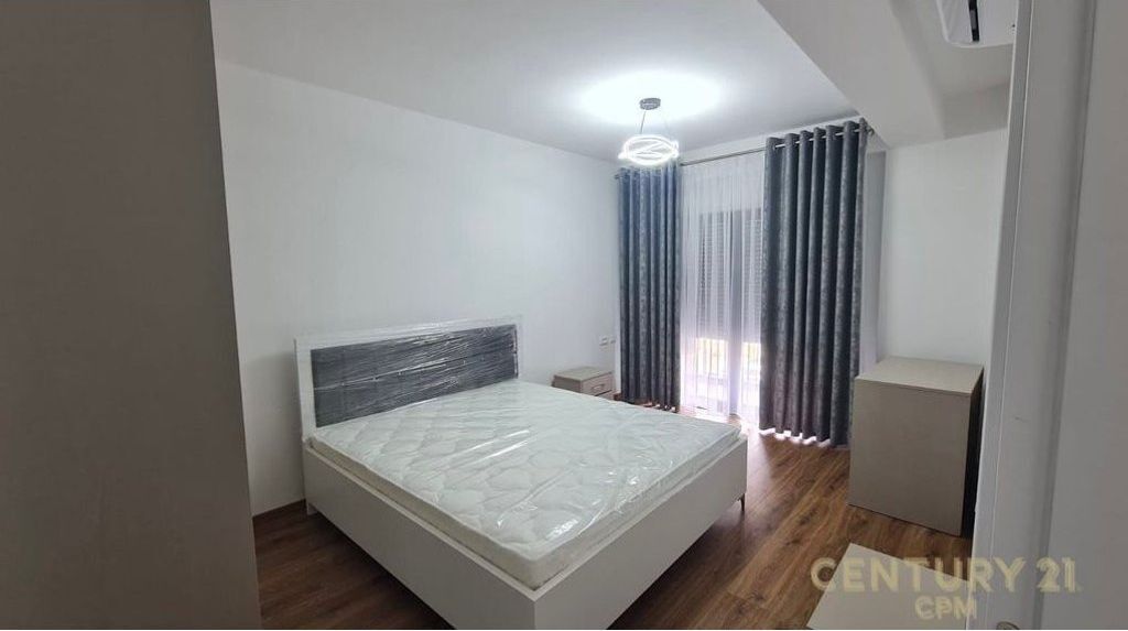 TEK KODRA E DIELLIT 2 JAPIM ME QIRA APARTAMENT 2+1+2 ME POST PARKIMI