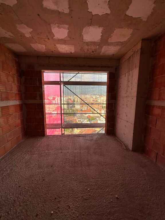 APARTMENT 1+1 FOR SALE NEAR KUQE SCHOOL