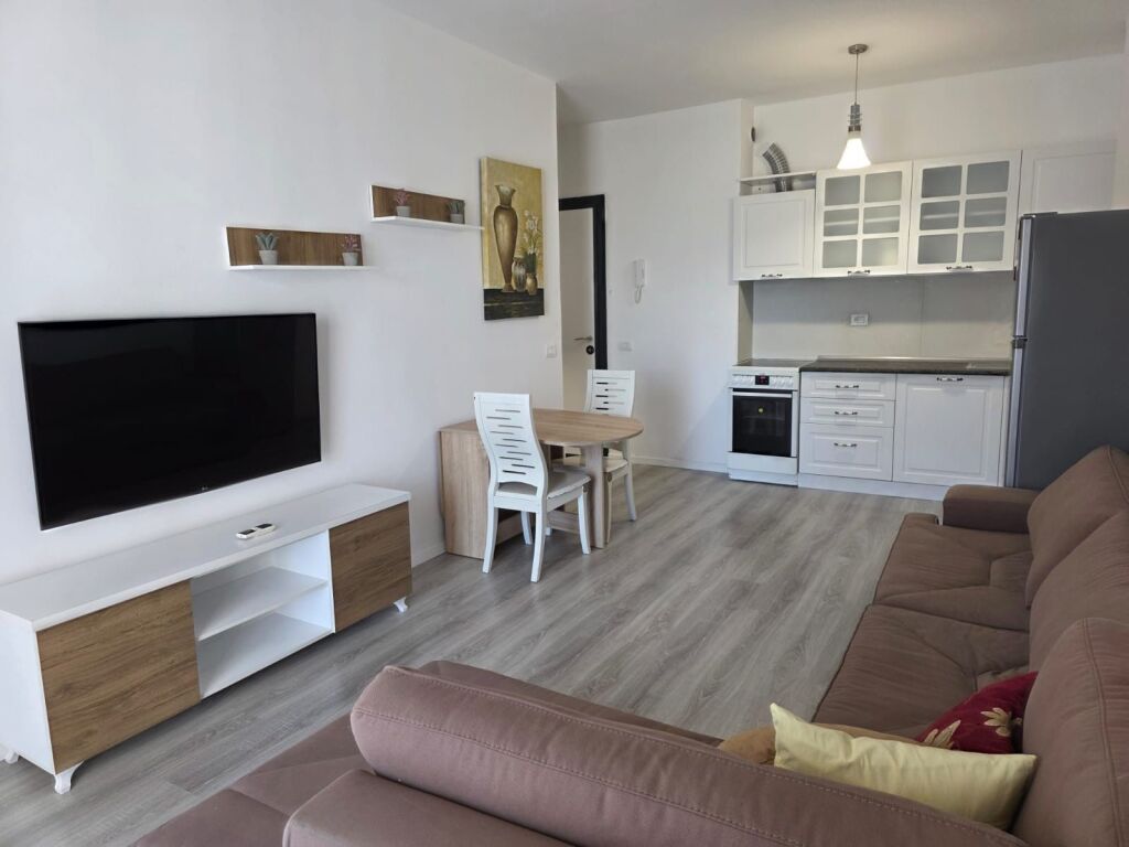 Laprake, cupola, appartamento 1+1 in affitto! 60.000 Leke