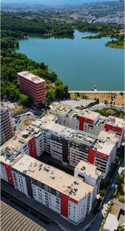 JEPET ME QIRA APARTAMENT 3+1+2+POST PARKIMI TEK KOMPLEKSI NOBIS, TIRANE