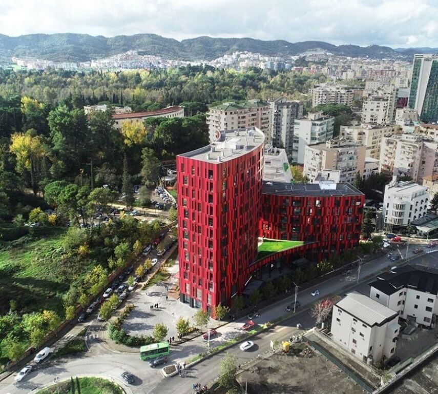 Apartament 1+1 per shitje prane Rr. Elbasanit