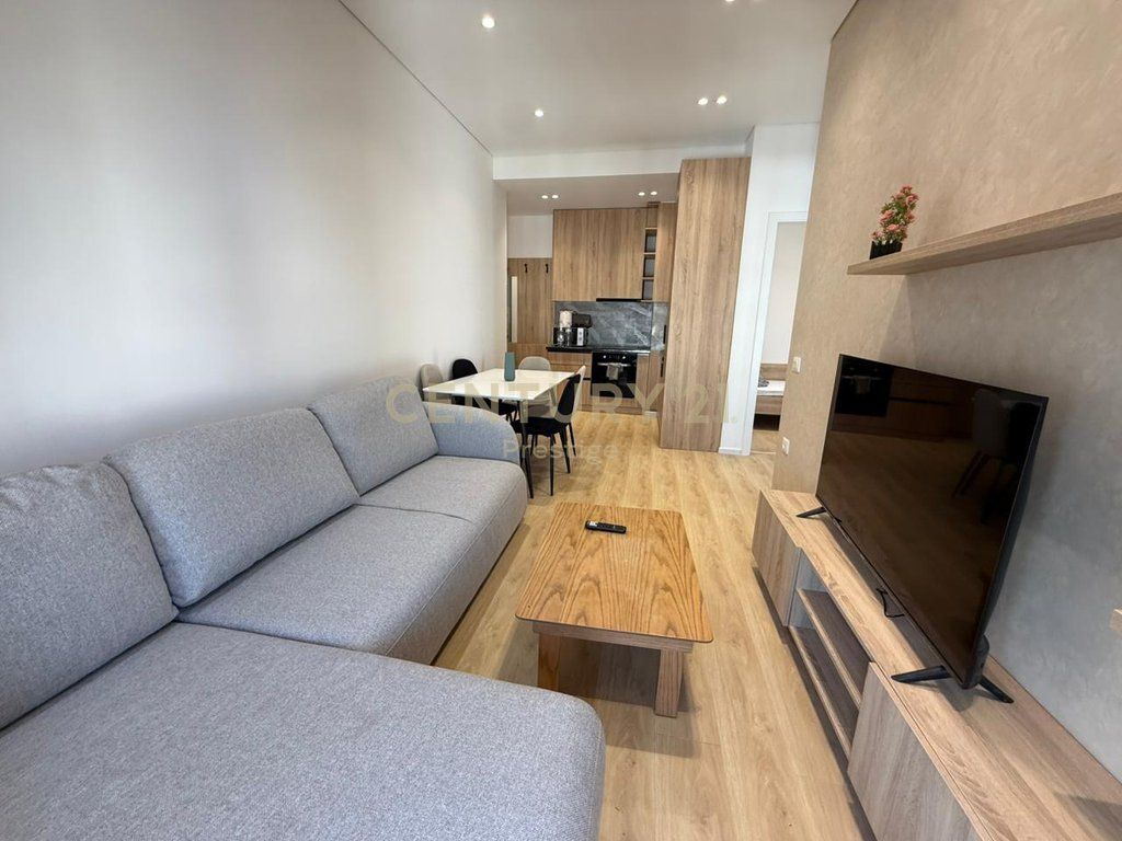 APARTAMENT 2+1 ME QIRA VENDOSUR TEK RESIDENCA KADIU, ALI DEM!