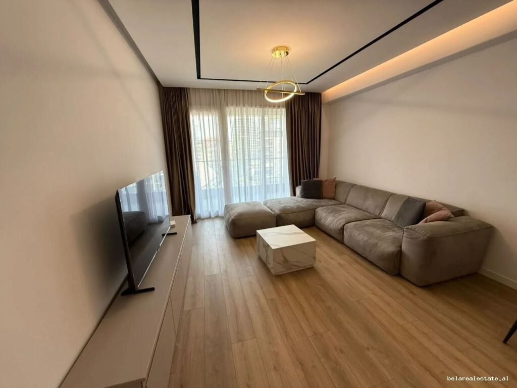 Apartament Me Qera 2+1 Tek Komuna e Parisit ( ID B2201966) Tirane
