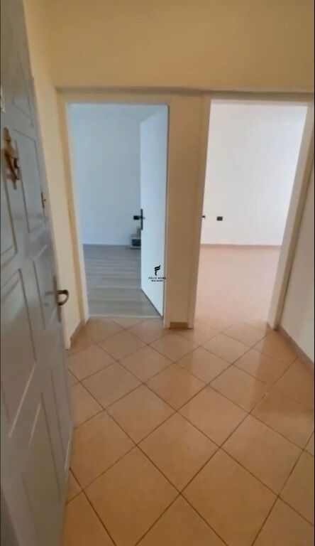 UFFICIO IN AFFITTO 70 M2 BLOK 65.000 LEKE FH-80460