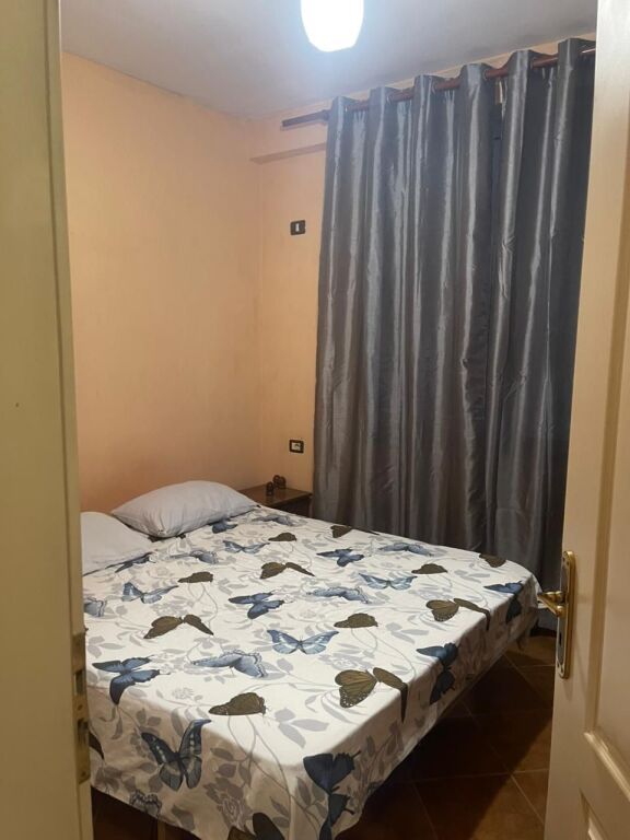 🏡 Jepet me qira apartament 1+1 📍 Misto Mame, Rruga Thoma Koxhaj💶 Çmimi: 38.000 lekë/muaj