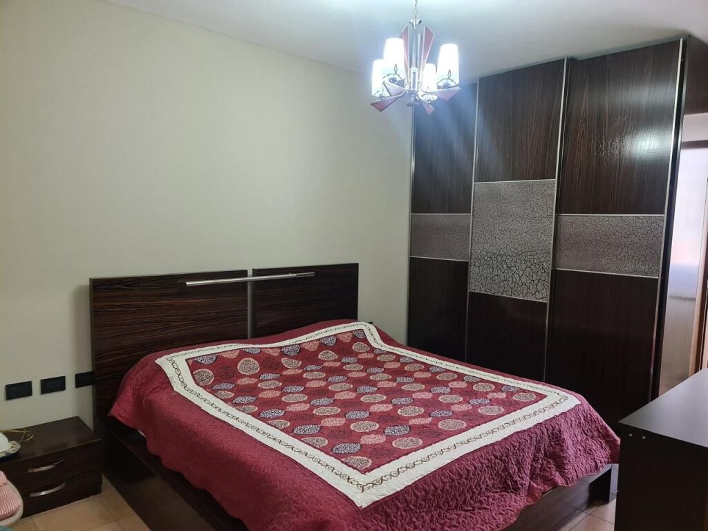 JEPET APARTAMENT ME QERA 1+1, STADIUMI DINAMO