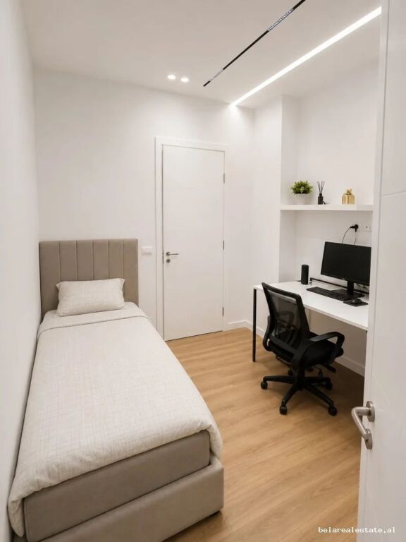 Apartament me Qera 3+1+2 tek 5 Maji (ID B230218) Tirane​