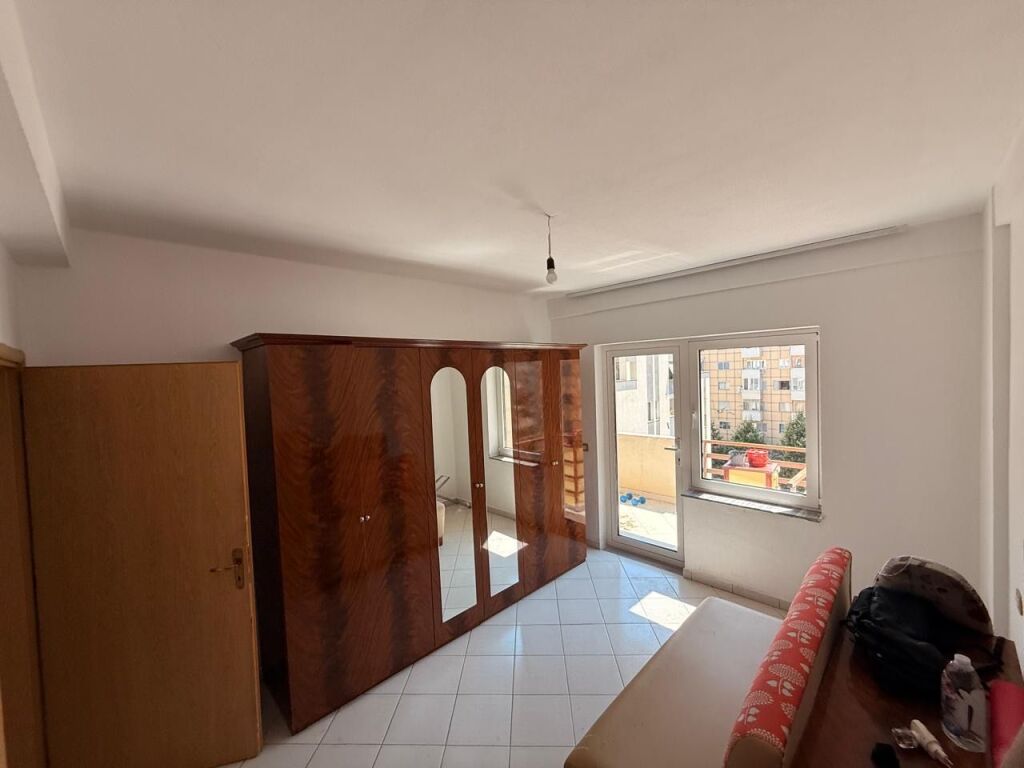 🏡 Appartamento 2+1+2 in affitto ad Astir