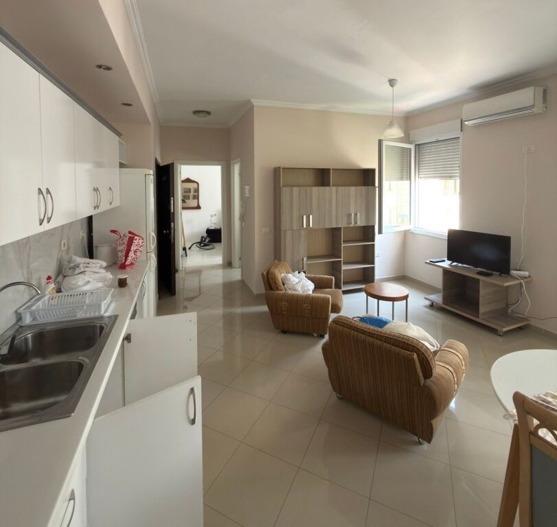 APARTMENT 1+1 FOR RENT INSIDE THE NEW MARKET