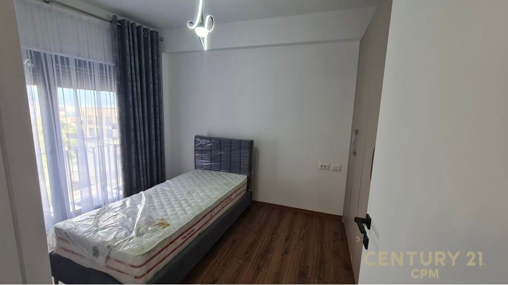 A KODRA E DIELLIT 2 AFFITTIAMO APPARTAMENTO 2+1+2 CON POSTO AUTO 950 € /Mese