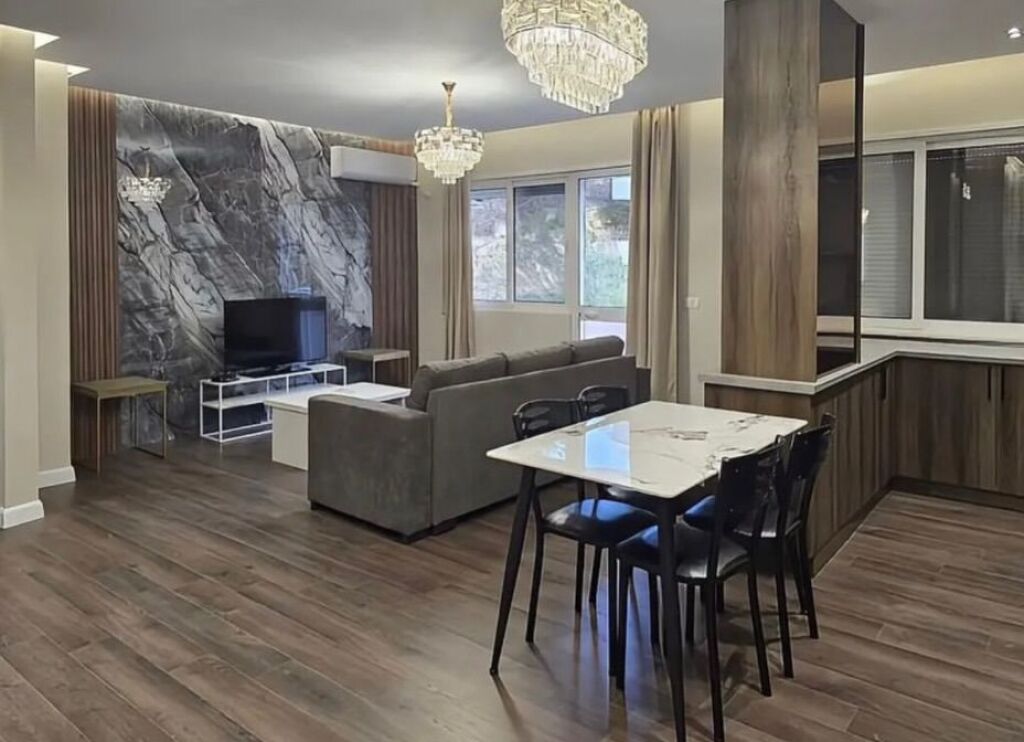 2+1 APARTMENT FOR SALE NEAR THE ZOOLOGICAL GARDEN