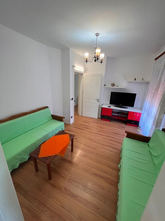 Apartment 3+1 for rent in one of the most sought-after areas of the city, near the "2 Gjelat" School.