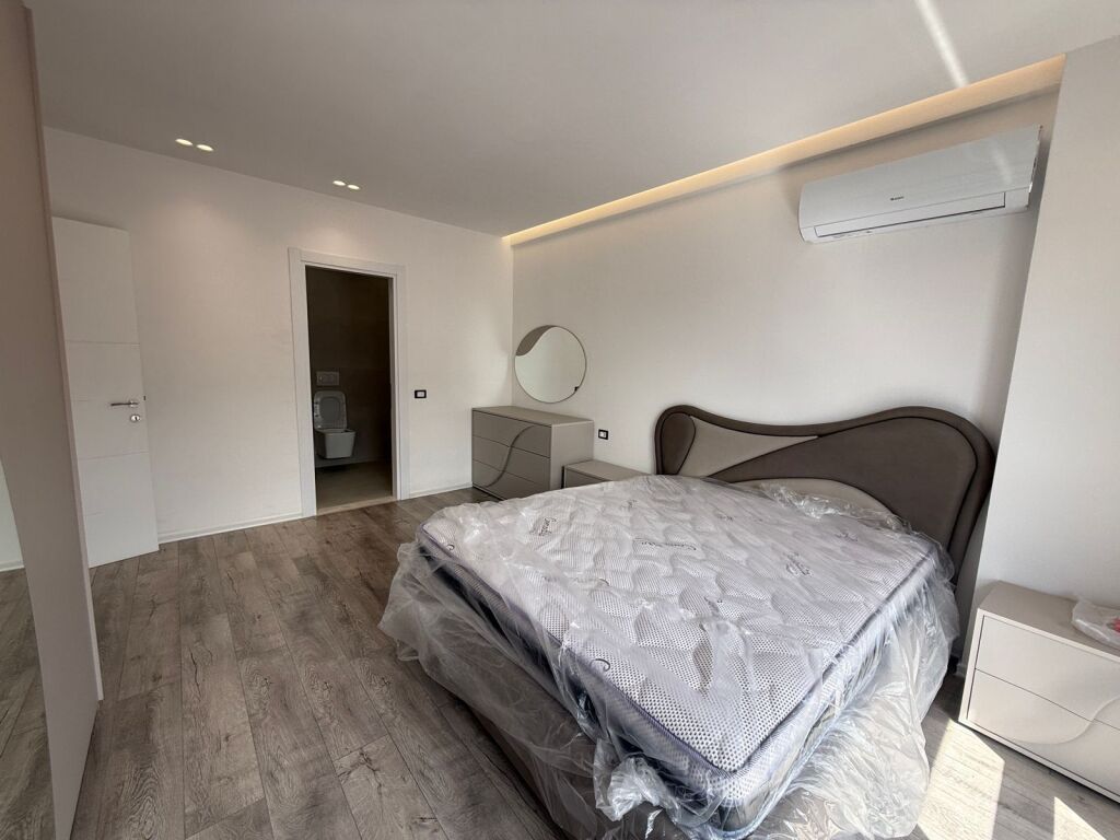 APPARTAMENTO 2+1+2 IN AFFITTO, NUOVO BOULEVARD, TIRANA!