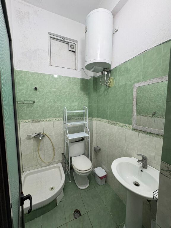 For rent entrance 1+1 at Jordan Misja