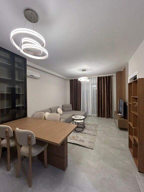 For rent Apartment 1+1+parking space, near American Hospital 3 Golden Park Complex 500 thousand old lek