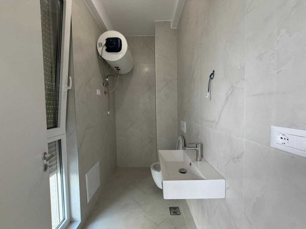 Vile 3 Kateshe per shitje  tek Aba Residence ne Sauk.