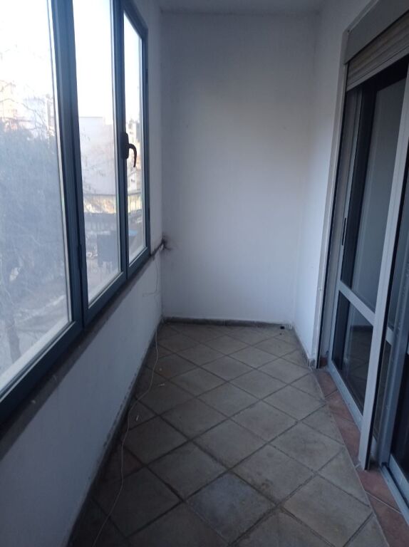 Office for rent Myslym Shyri !