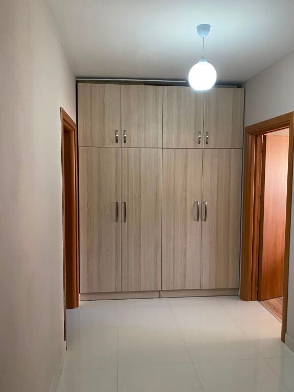 Appartamento in affitto ali dem