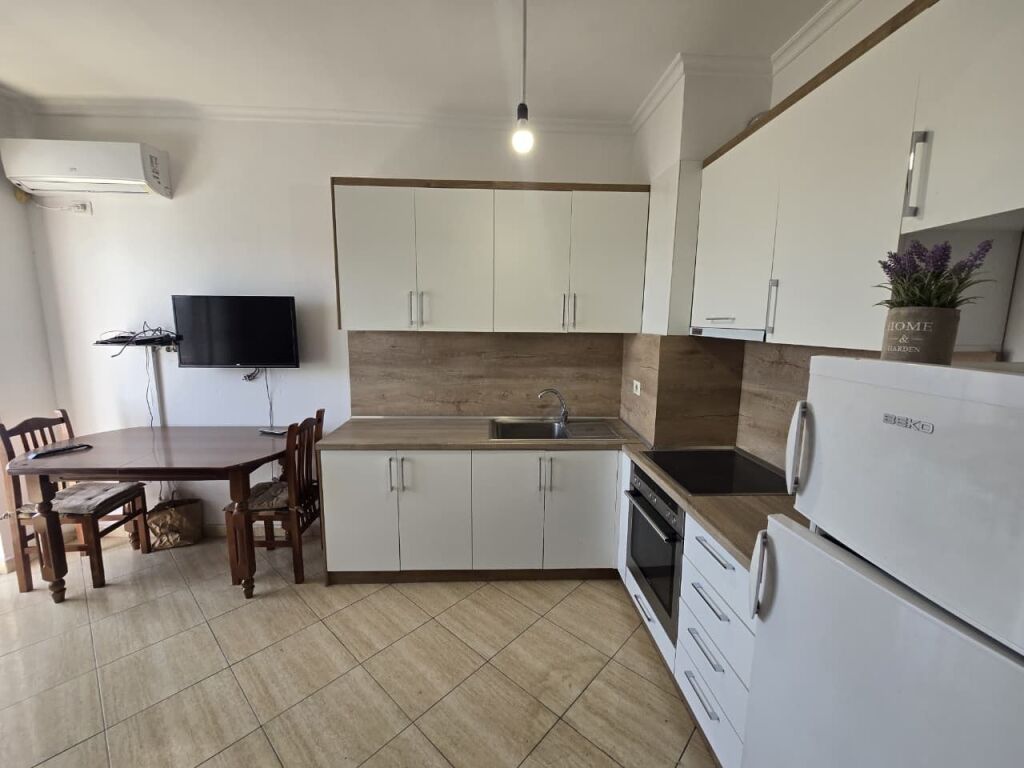 1+1/Rent📍Astir,Come studio 📌45 000 lek