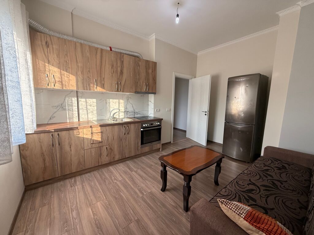 Jepet me qera apartament 1+1 ne Sauk