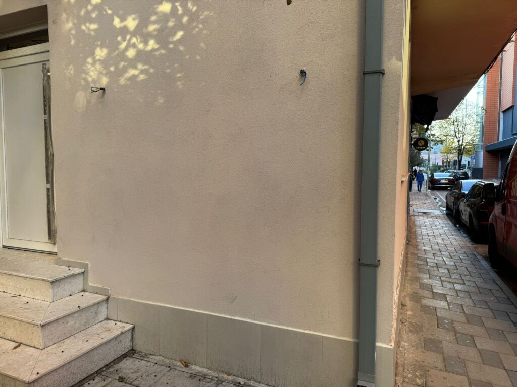 PREMISES FOR RENT 73 M2 ELBASAN ROAD 1500 EURO
