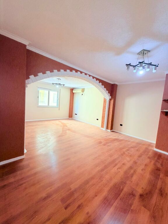 FOR SALE APARTMENT 3+1+2 NEW PORT ROAD, DURRES