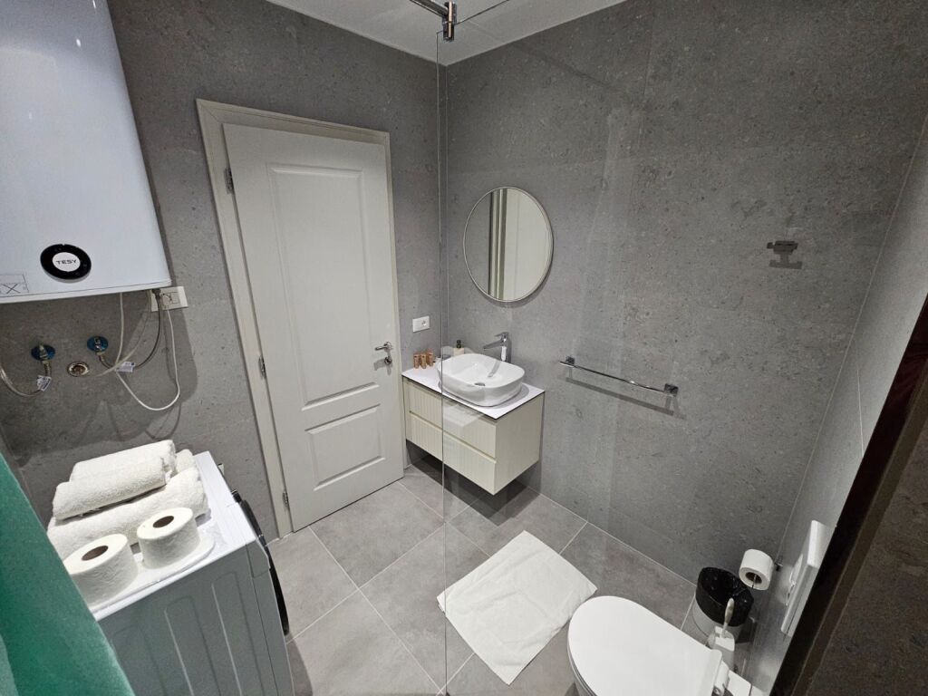 Affitto | Apartament 1 + 1 | Komuna e Parisit | 600 €/mese