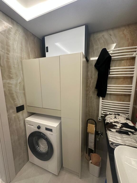 Jepet me qera 1+1 mobiluar Stadiumi Dinamo 800 eu