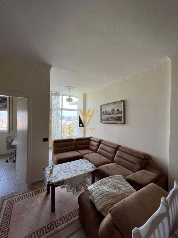JEPET APARTAMENT 2+1+ BLK ME QERA TE KOPSHTI BOTANIK 50.000 LEKE