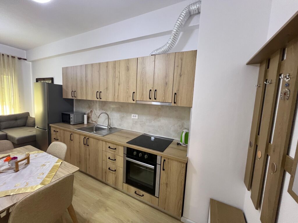 Apartament 1+1 me qira