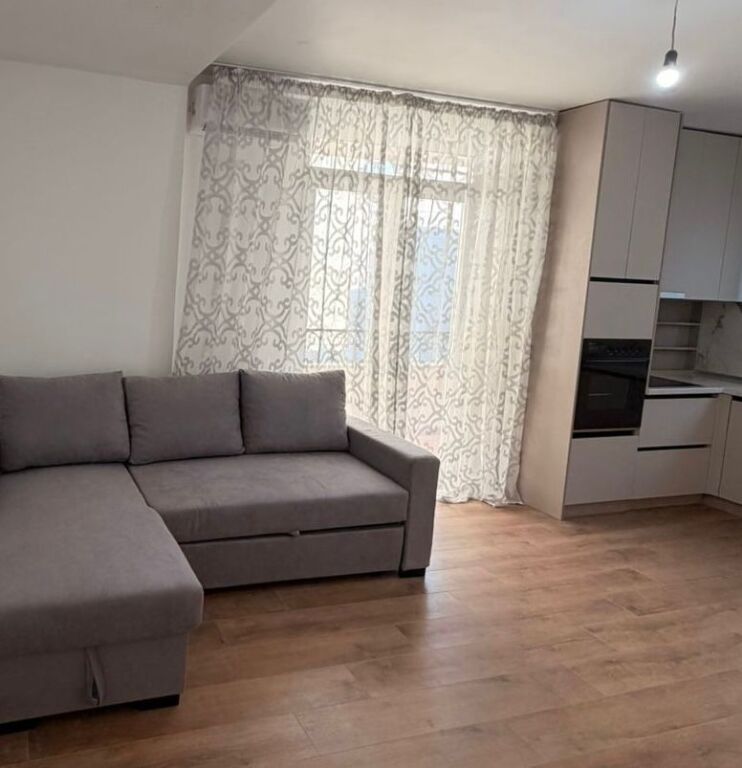 Affitto | Apartament 1 + 1 | Rruga e Kosovareve | 750 €/mese
