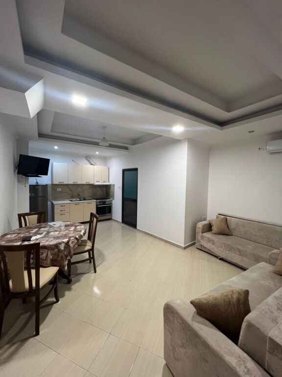 APARTAMENT PER QERA 1+1 QYTET STUDENTI