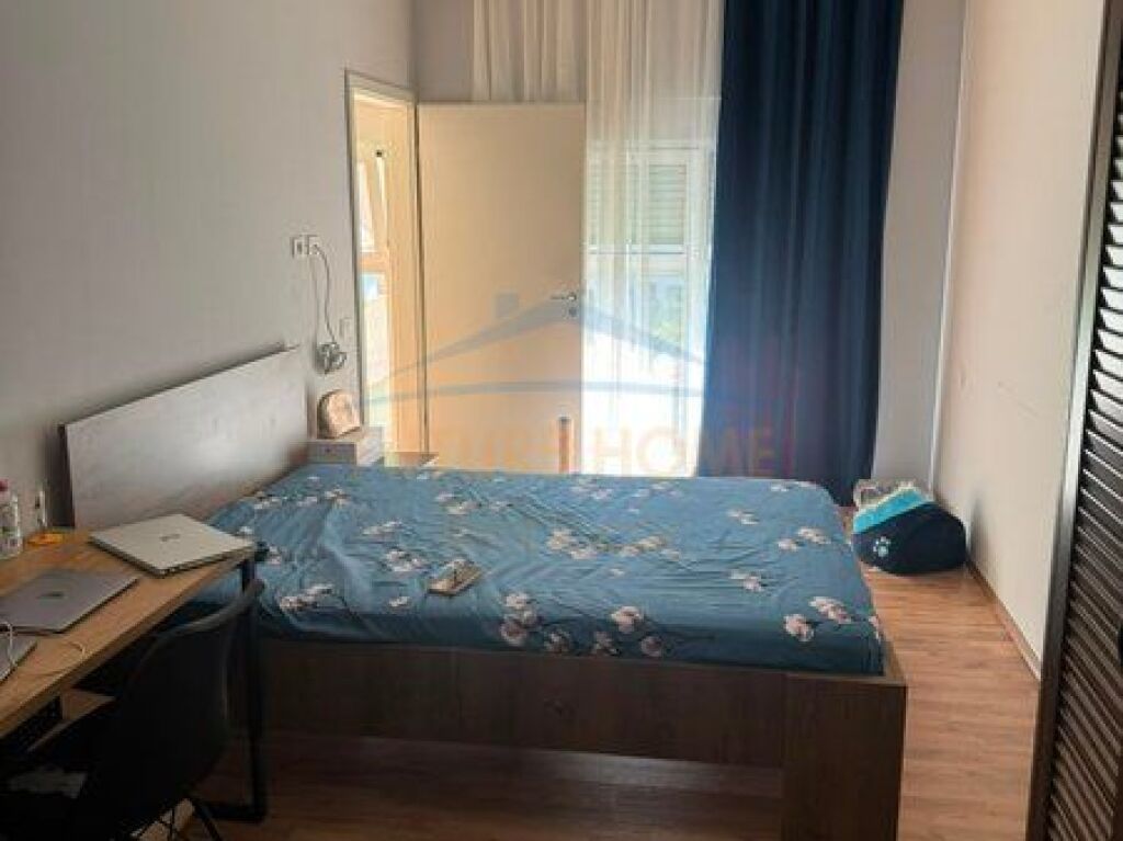 For sale, Apartment 3+1+2, Mangalem Complex, Ali Demi, Tirana
