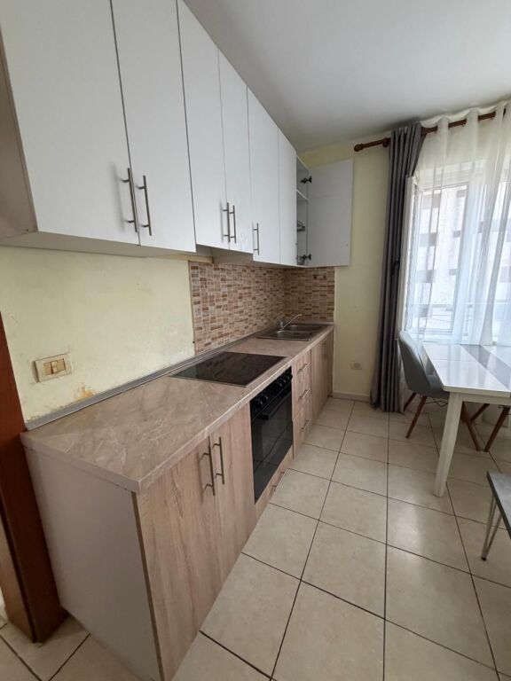 Appartamento 2+1 in affitto – Durrës, Eftali Koci