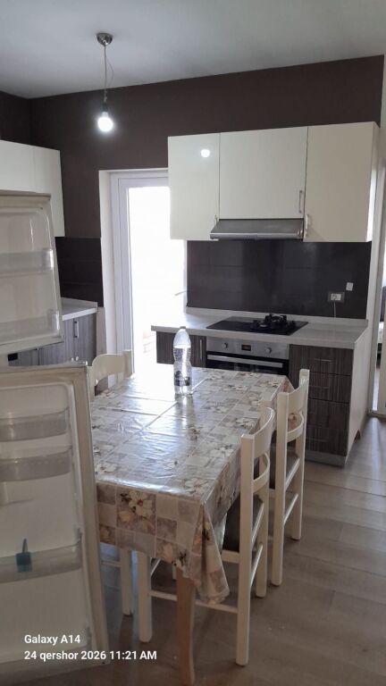 Apartament 2+1 me qera ne rrugen Dritan Hoxha