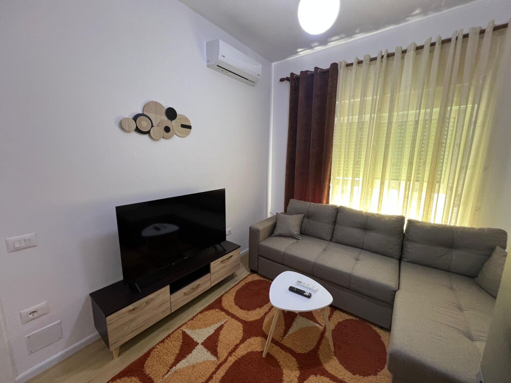 Apartament 1+1 me qira