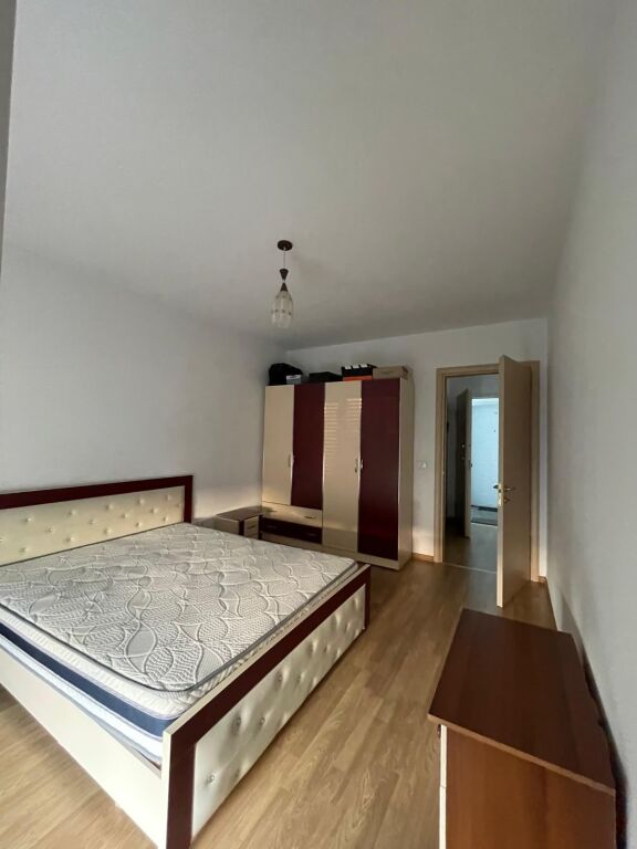In affitto Appartamento 2+1, via Pjeter Budi (Città Studentesca) Complesso Ana 550 mila lek vecchi