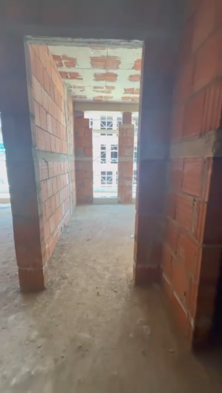 Apartament 1+1 per shitje Ring Side Paskuqan !