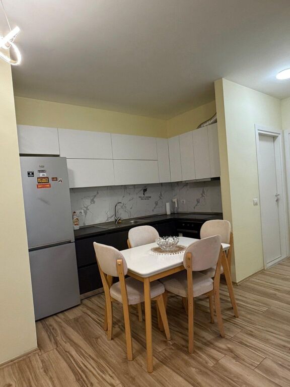 APARTAMENT ME QERA 2+1+2 DON BOSKO 750 EURO FH-80645
