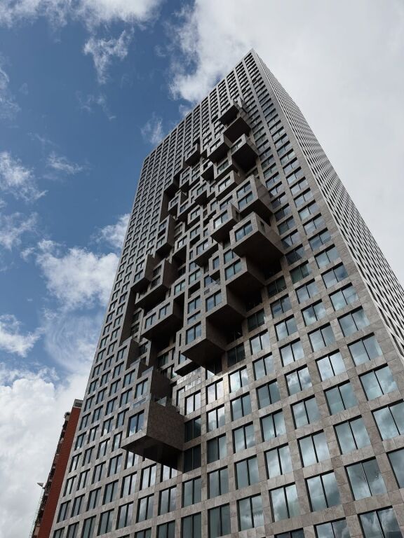 Downtown one Shitet apartament 2+1+2 ultra luxury kati 24
