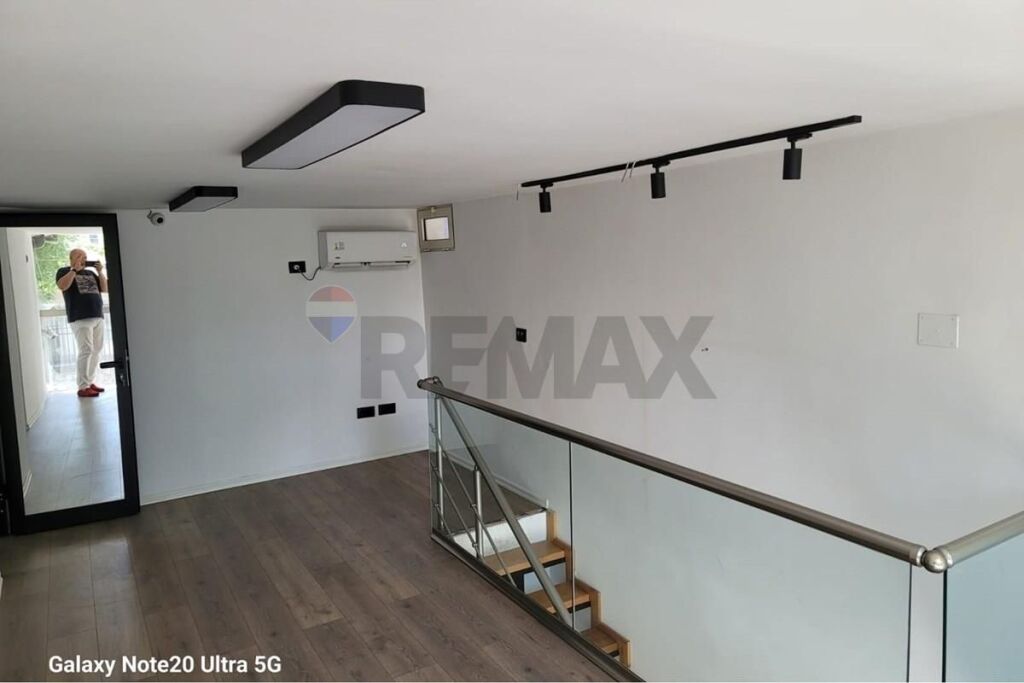 Shop for rent, Mortgage