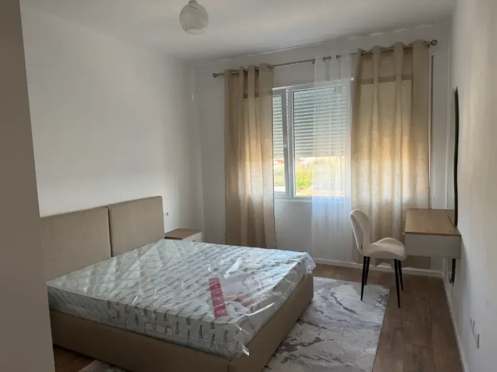 Affitto | Apartament 1 + 1 | Komuna e Parisit | 600 €/mese